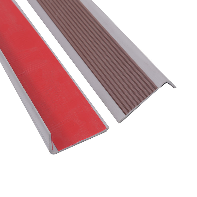 Anti slip staircase waterproof outdoor/indoor anti slip sealing strip, suitable for stairs, adhesive rubber anti slip strip, suitable for step ramps